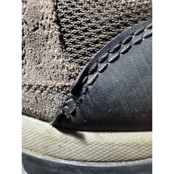 COLUMBIA REDMOND V2 MID WATERPROOF MEN'S HIKING BOOTS SHOES BM0833-231 SIZE: 13 - Picture 4 of 6